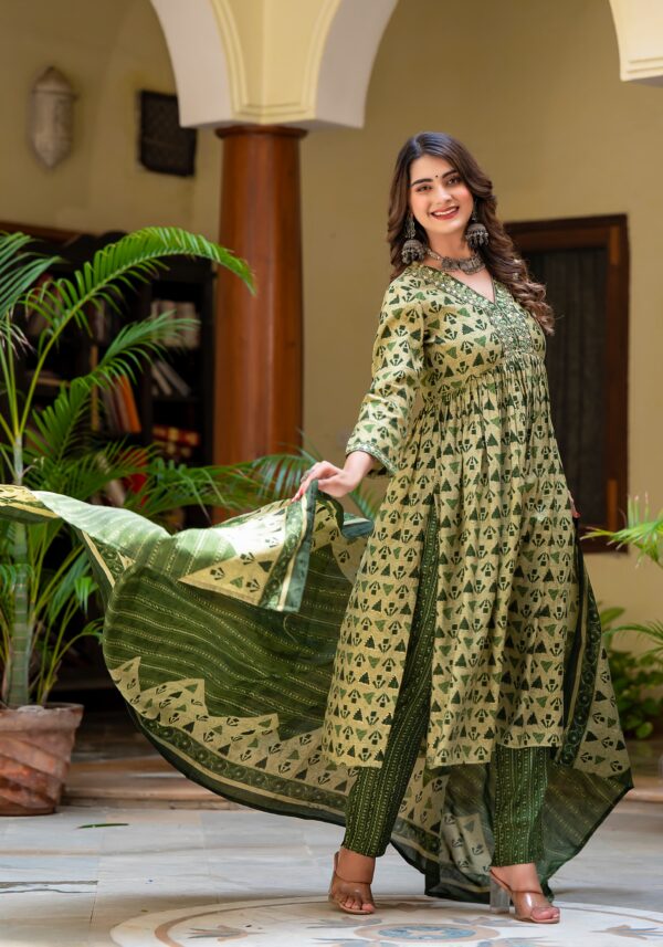 Anarkali kurti - Image 3