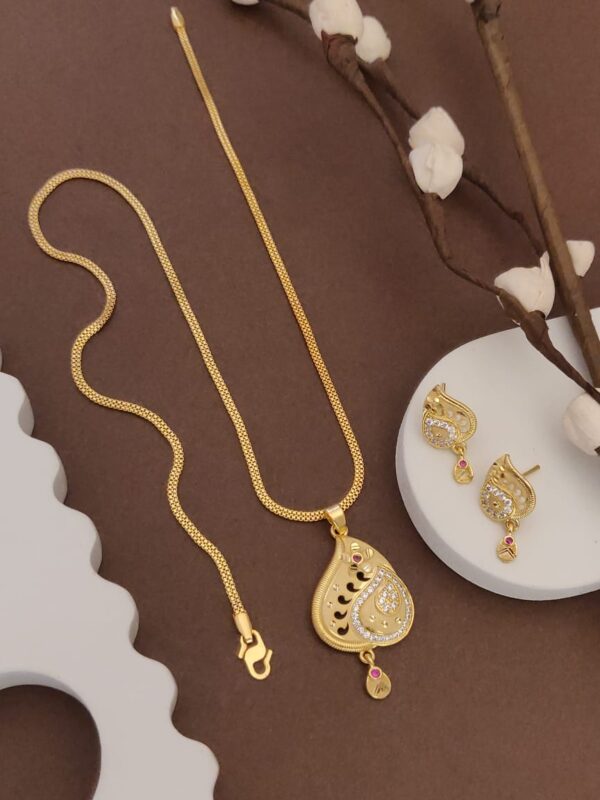 Fancy jewel set