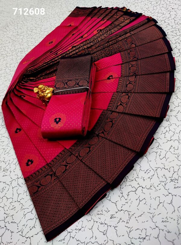 Light weight silk saree