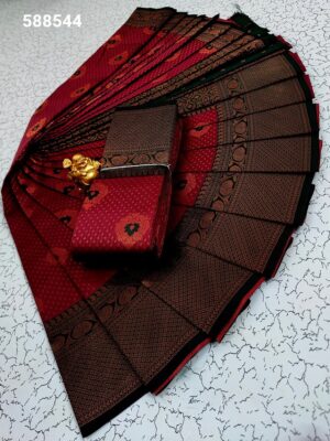 Light weight silk saree
