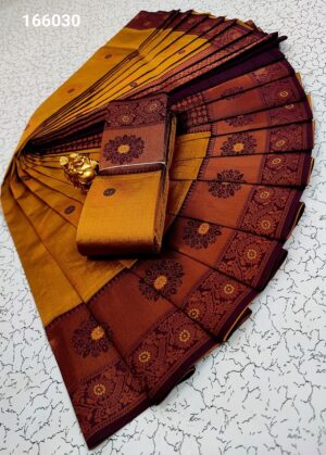 Light weight silk saree