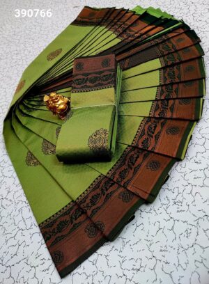 Light weight silk saree