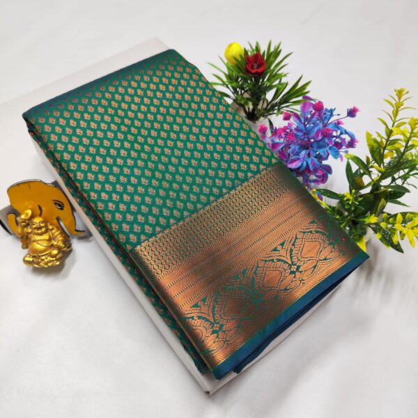 EXCLUSIVE BRIDAL SAREE COLLECTIONS