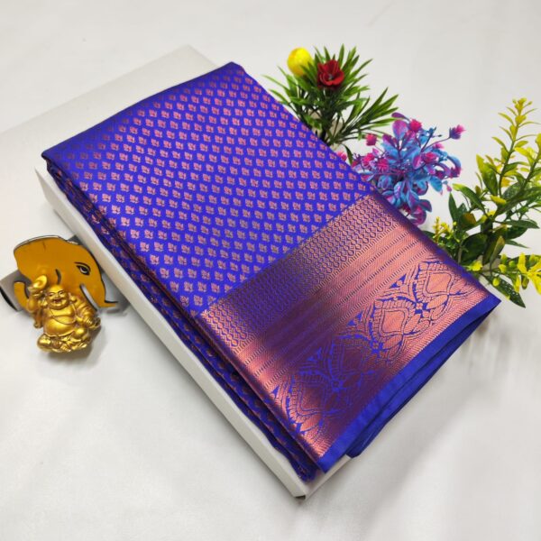 EXCLUSIVE BRIDAL SAREE COLLECTIONS