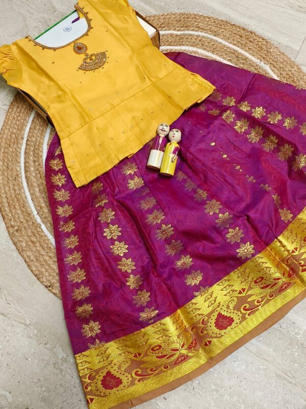 💫 Traditional Pattu Pavadai 💫