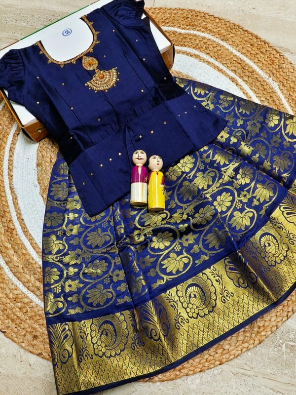 💫 Traditional Pattu Pavadai 💫