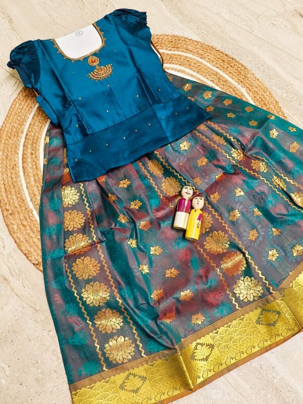 💫 Traditional Pattu Pavadai 💫