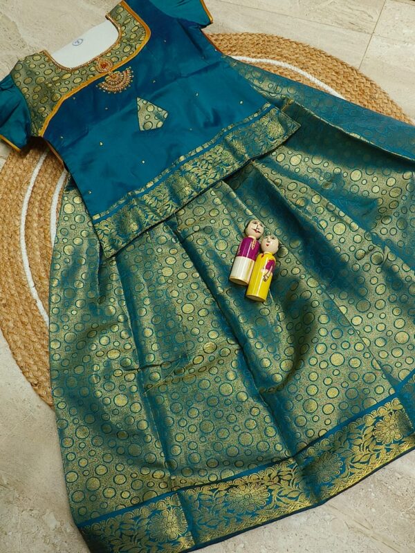 💫 Traditional Pattu Pavadai 💫